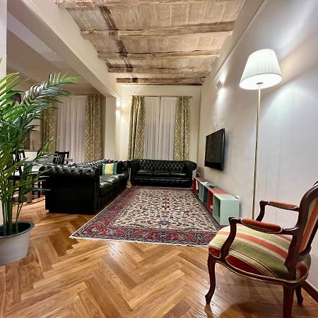 Lovely 1 Bedroom Apartment Nearby Piazza Maggiore Bologna Exteriör bild